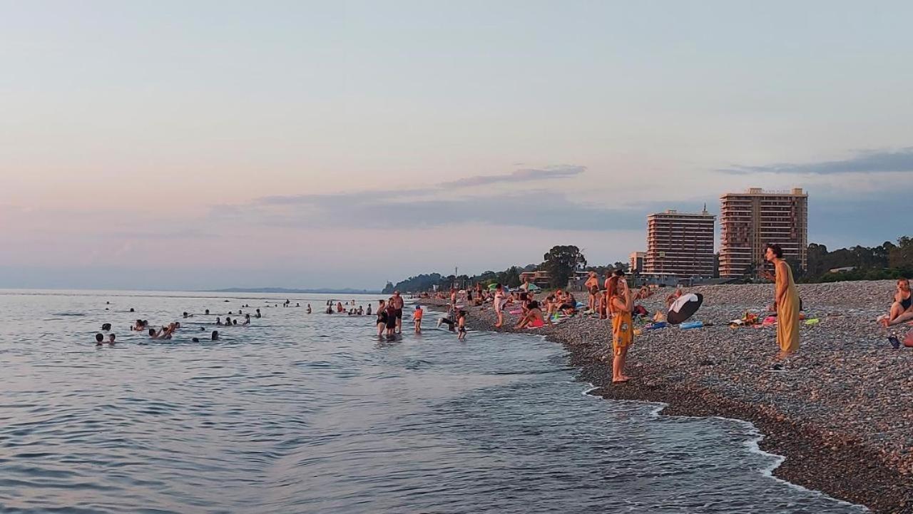 Appartamento Comple Del Mar Batumi Esterno foto